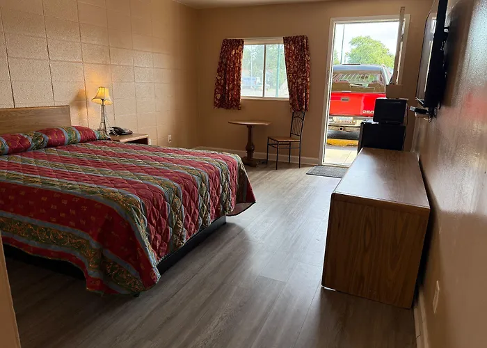 Clayton House Motel Loves Park