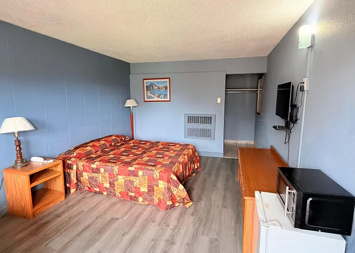 Motel Clayton House